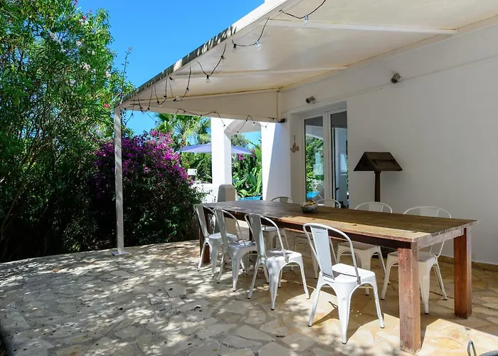 Villa Amarantos