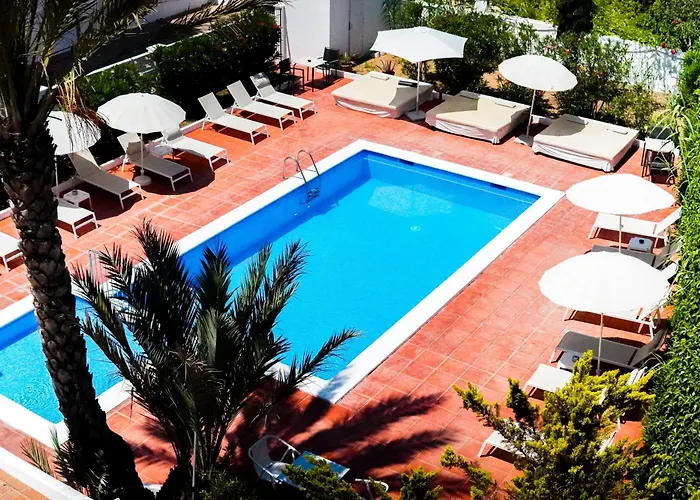 Typic Sandic Apartments