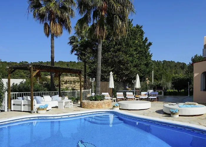 Ferienhaus Mit Privatpool Fuer 10 Personen Ca 300 Qm In Portinatx, Ibiza Nordkueste Von Ibiza