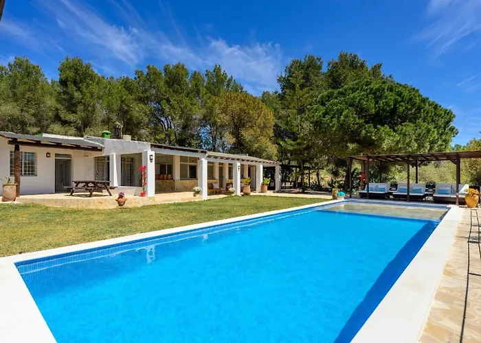Ferienhaus Mit Privatpool Fuer 14 Personen Ca 350 Qm In Sant Llorenc De Balafia, Ibiza Binnenland Von Ibiza