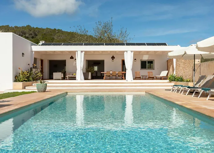 New! Villa Can Vinyes