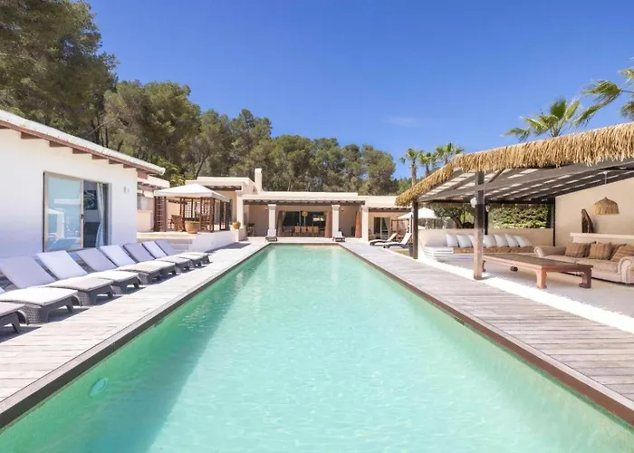Private Apartment In Villa