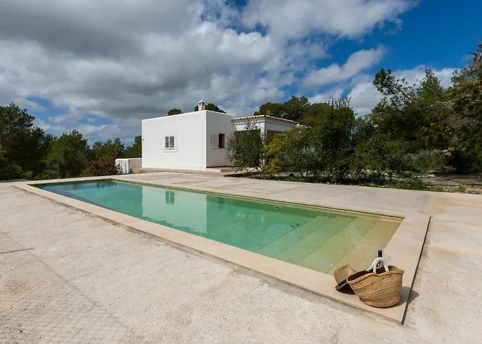 New! Villa Can Bassetes