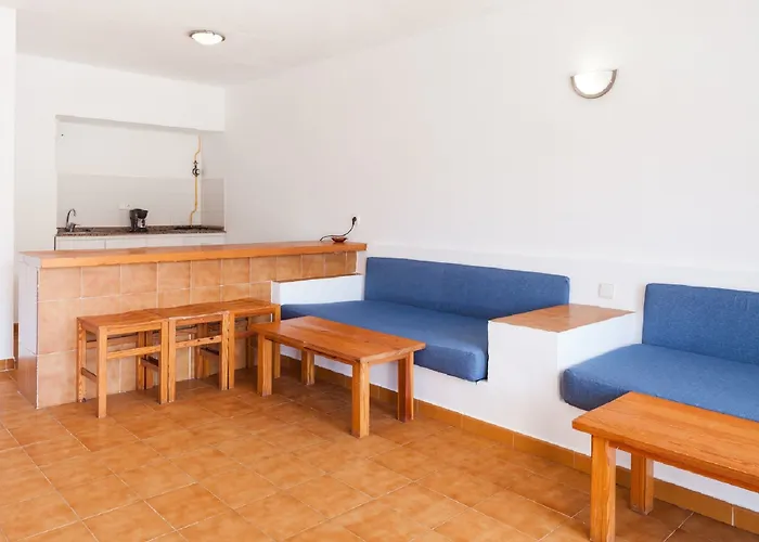 Apartamentos Puerto Cala Vadella