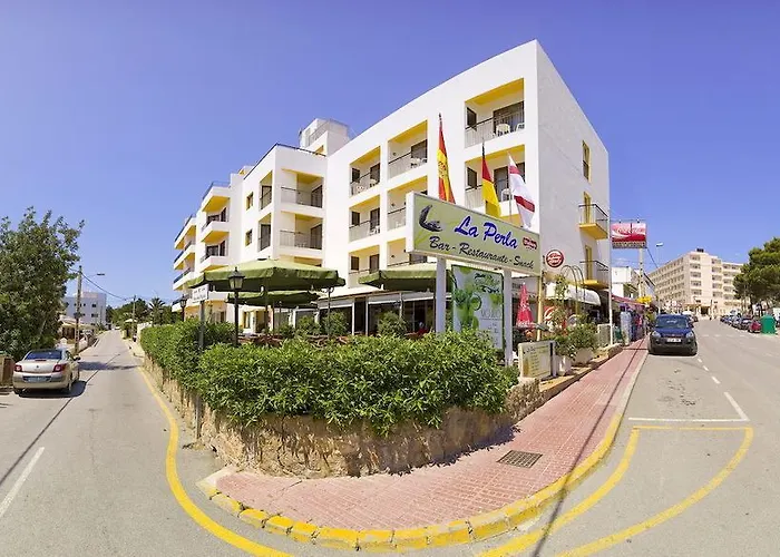 Hostal La Perla