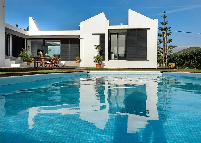 Villa Anur