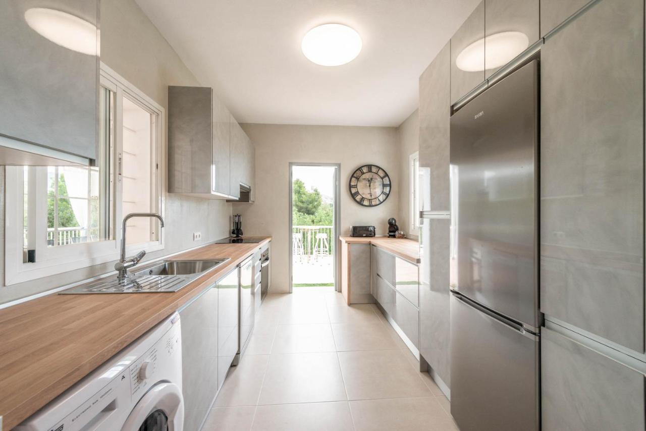 Garchet White Ibiza Villa *