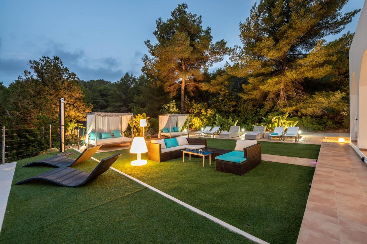 Garchet White Ibiza