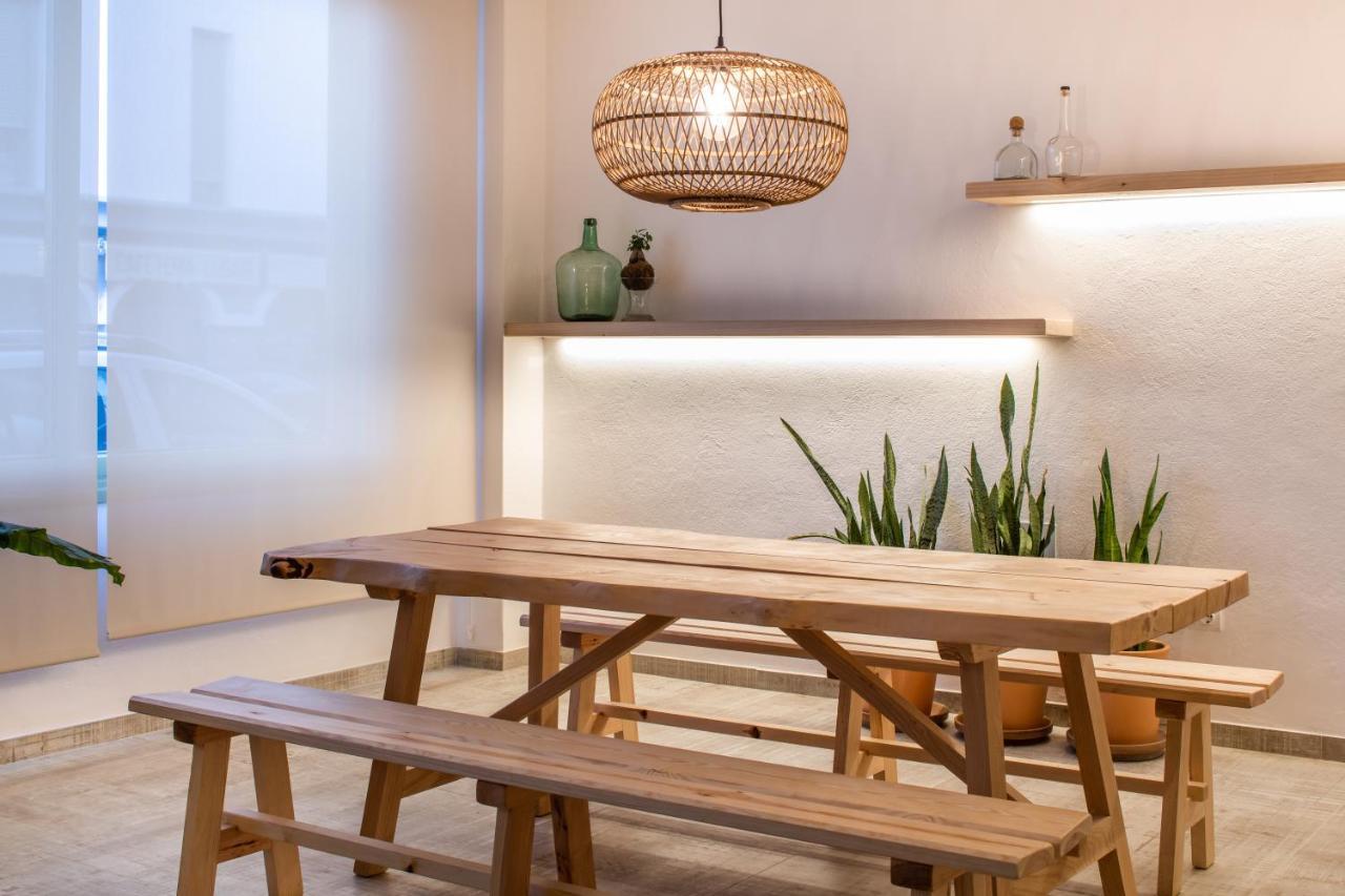 Residencia Nicolau Hotel *