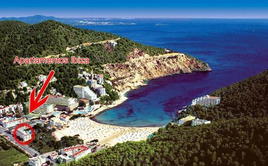 Cala Llonga Playa Apartment