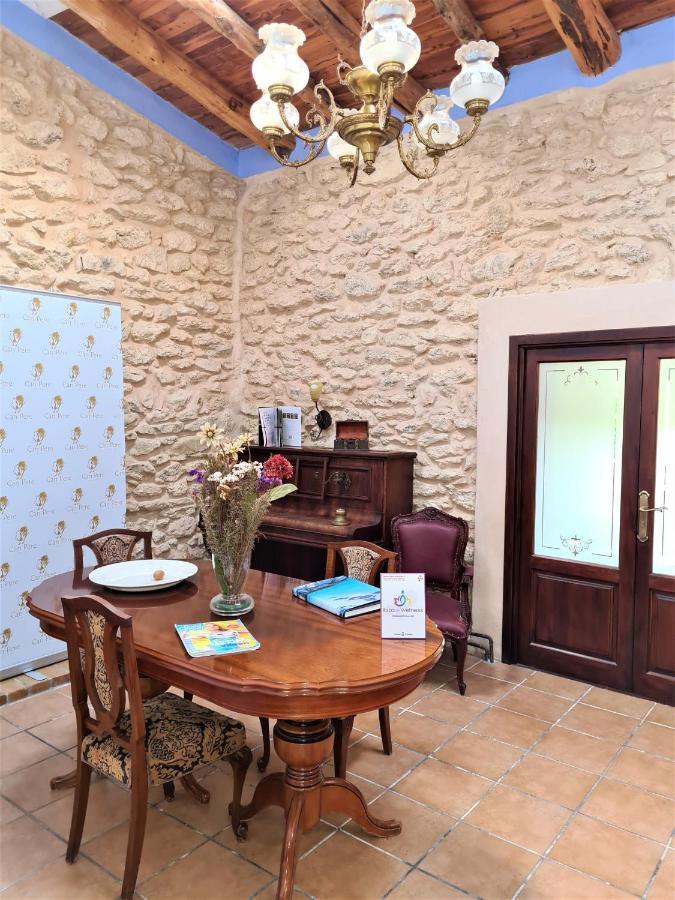 Hotel Pere Lifestyle & Cala Llonga (Ibiza)