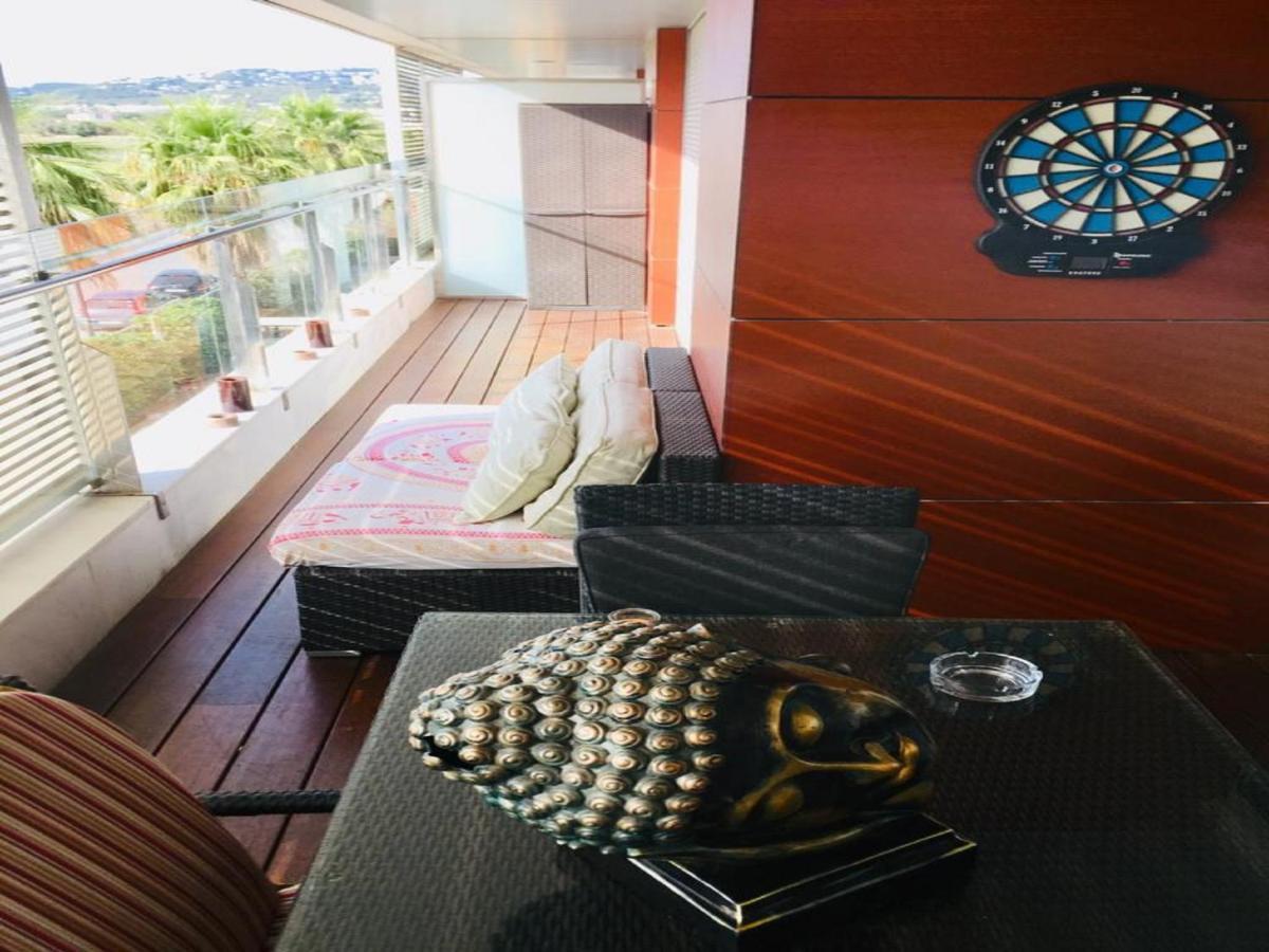 Luxury Botafoch *