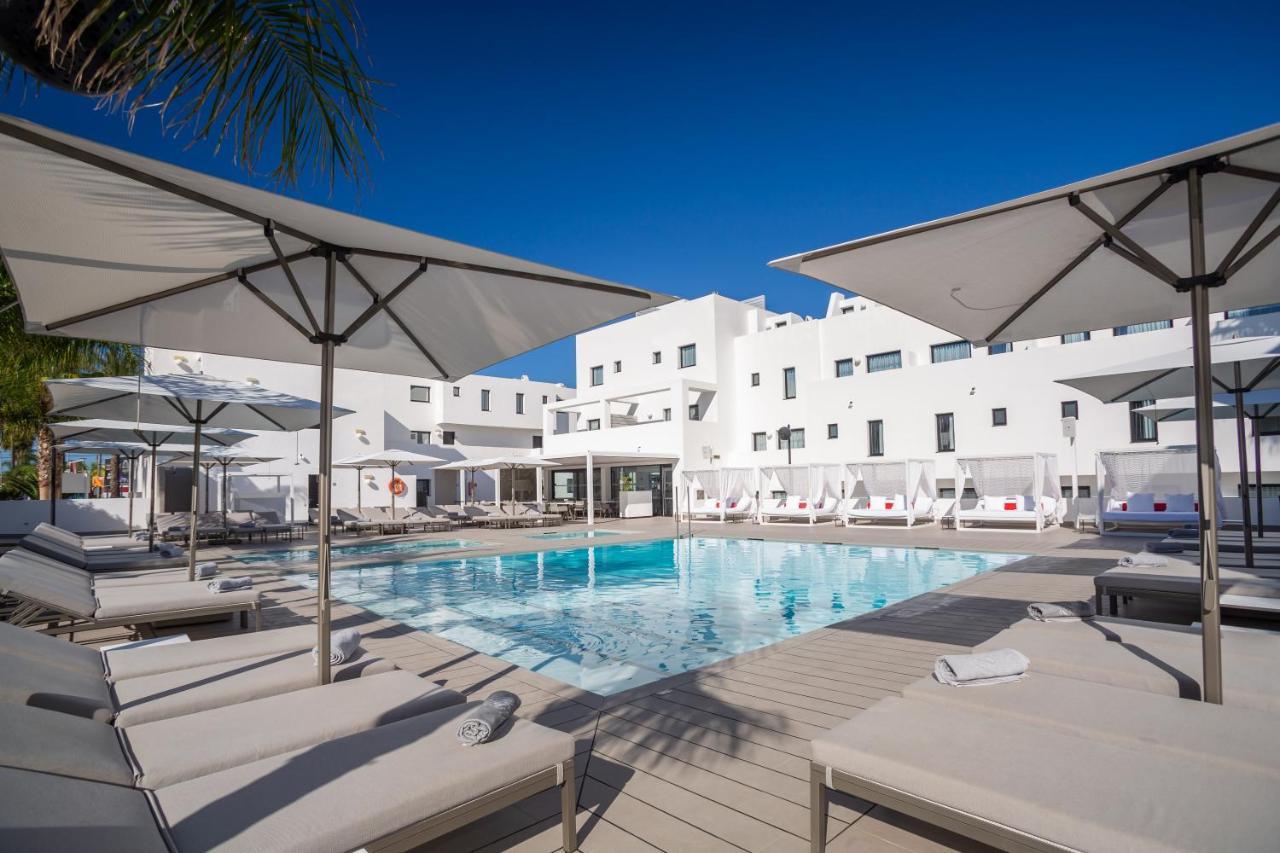 Aparthotel Migjorn Ibiza &