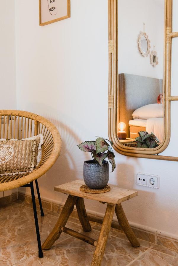 Friends & Family Friendly 5 Bedroom In Jesus Pousada Santa Eulária des Riu