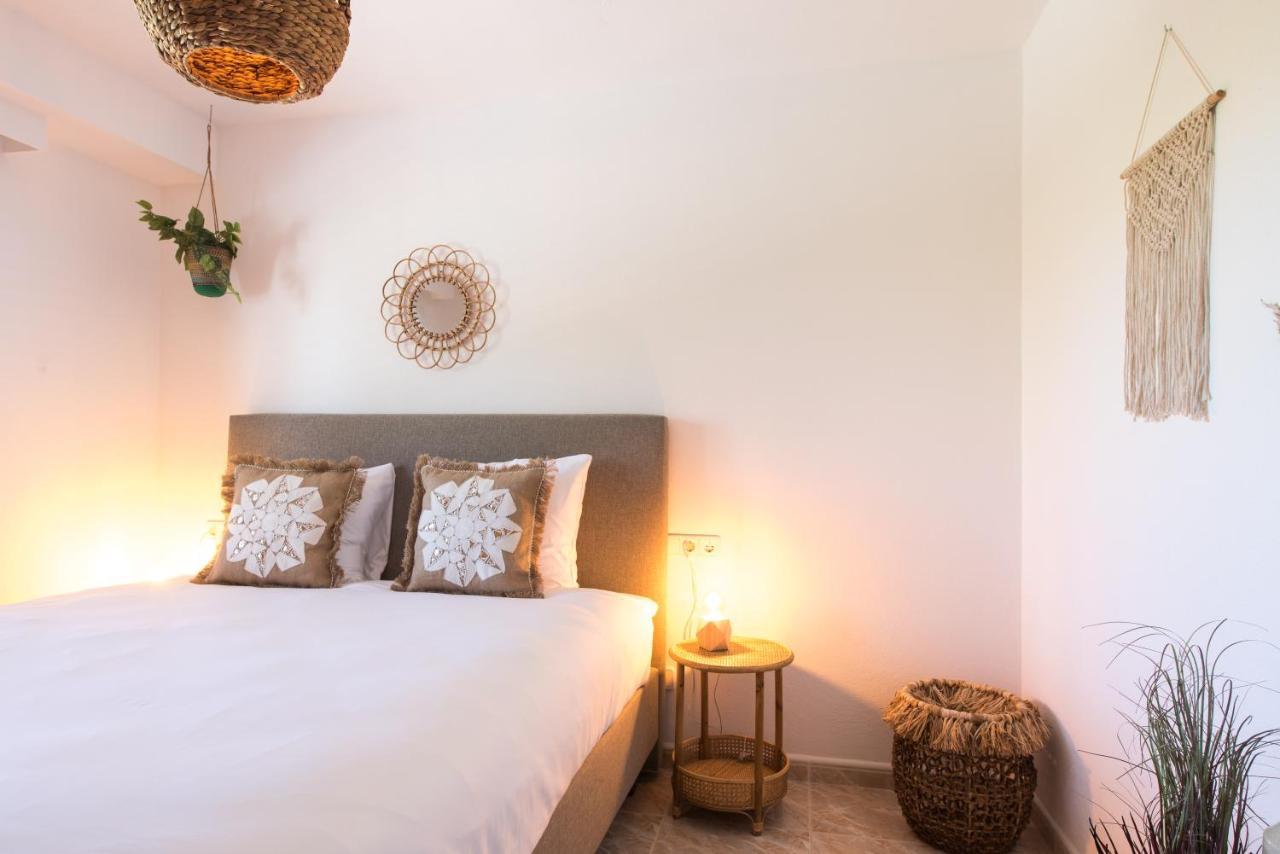 Friends & Family Friendly 5 Bedroom In Jesus Santa Eulária des Riu