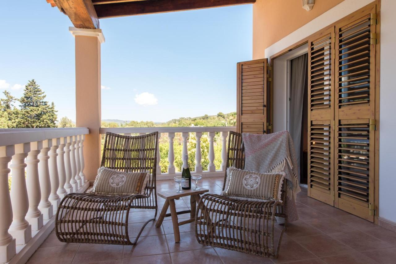 Friends & Family Friendly 5 Bedroom In Jesus Santa Eulária des Riu