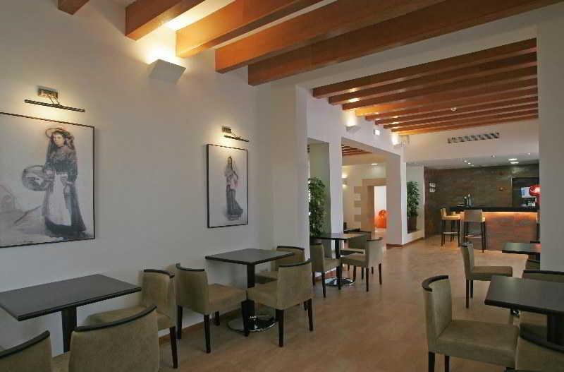Sirenis Club Siesta Hotel