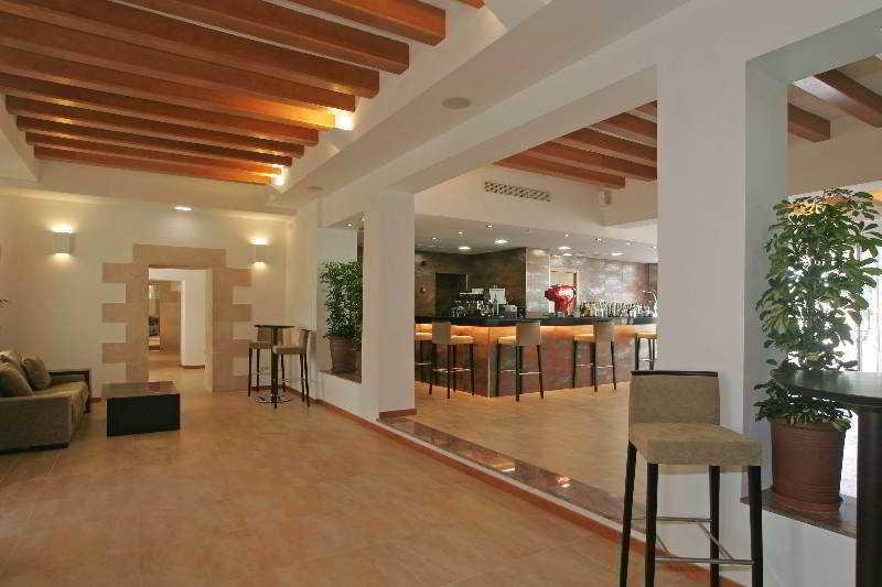 Sirenis Club Siesta 4* Santa Eularia des Riu