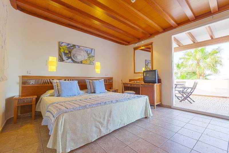 Hotel Sirenis Club Siesta