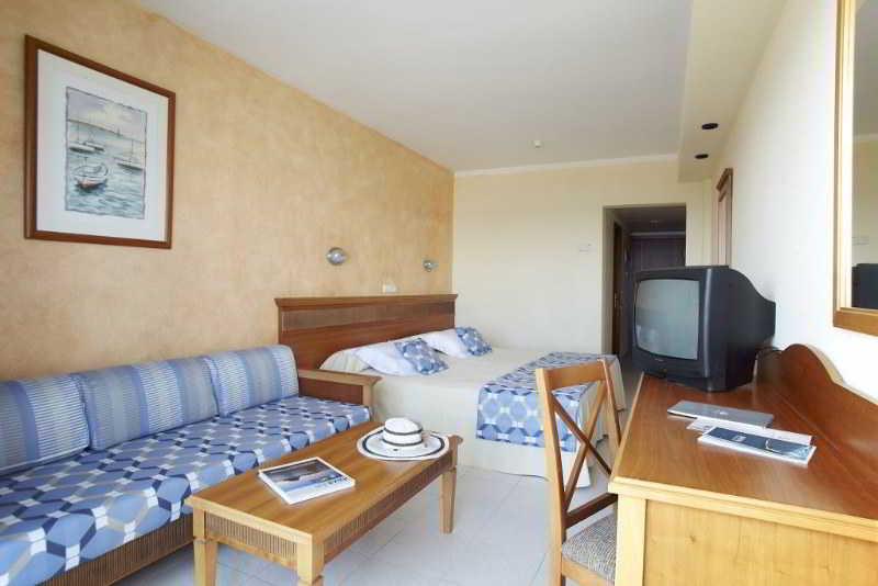 Hotel Sirenis Club Siesta