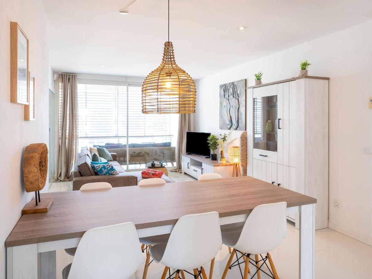 Apartamento Belvilla By Oyo Beachfront Playa d'en Bossa