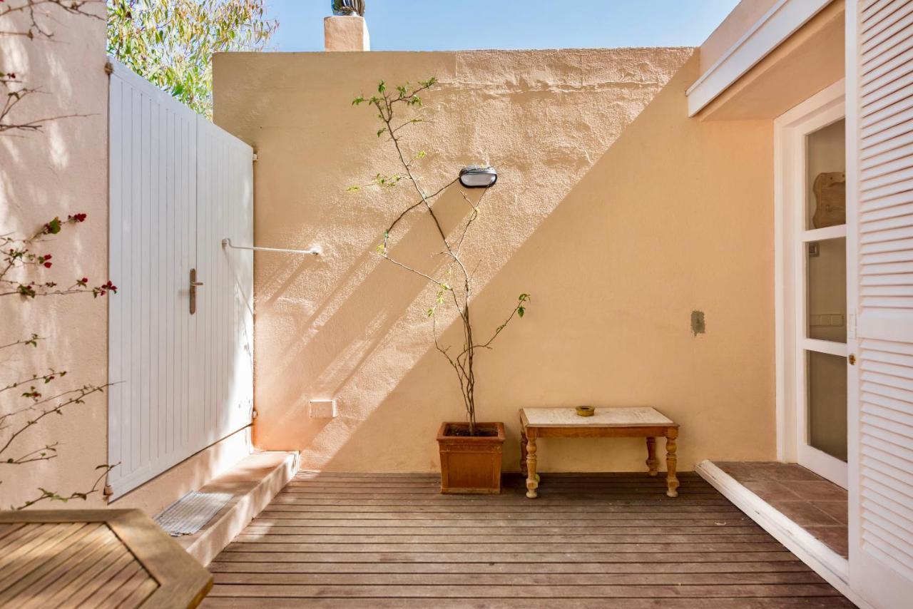 Perla, Luxury In With A Beautiful Sea View All The Way Up To Formentera Ferienhaus