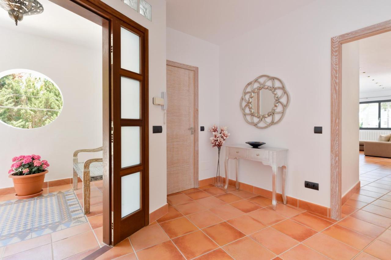 Villa New With Pool 19 Mins From Ibiza Town Cana Clara Santa Eulària des Riu