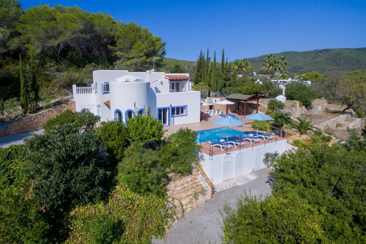 Villa Charming With Pool, Toni Mateu. *