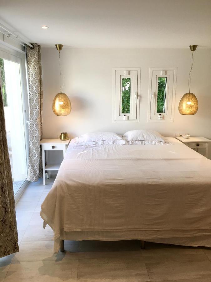 Fuentes Villa Cala Vadella (Ibiza)