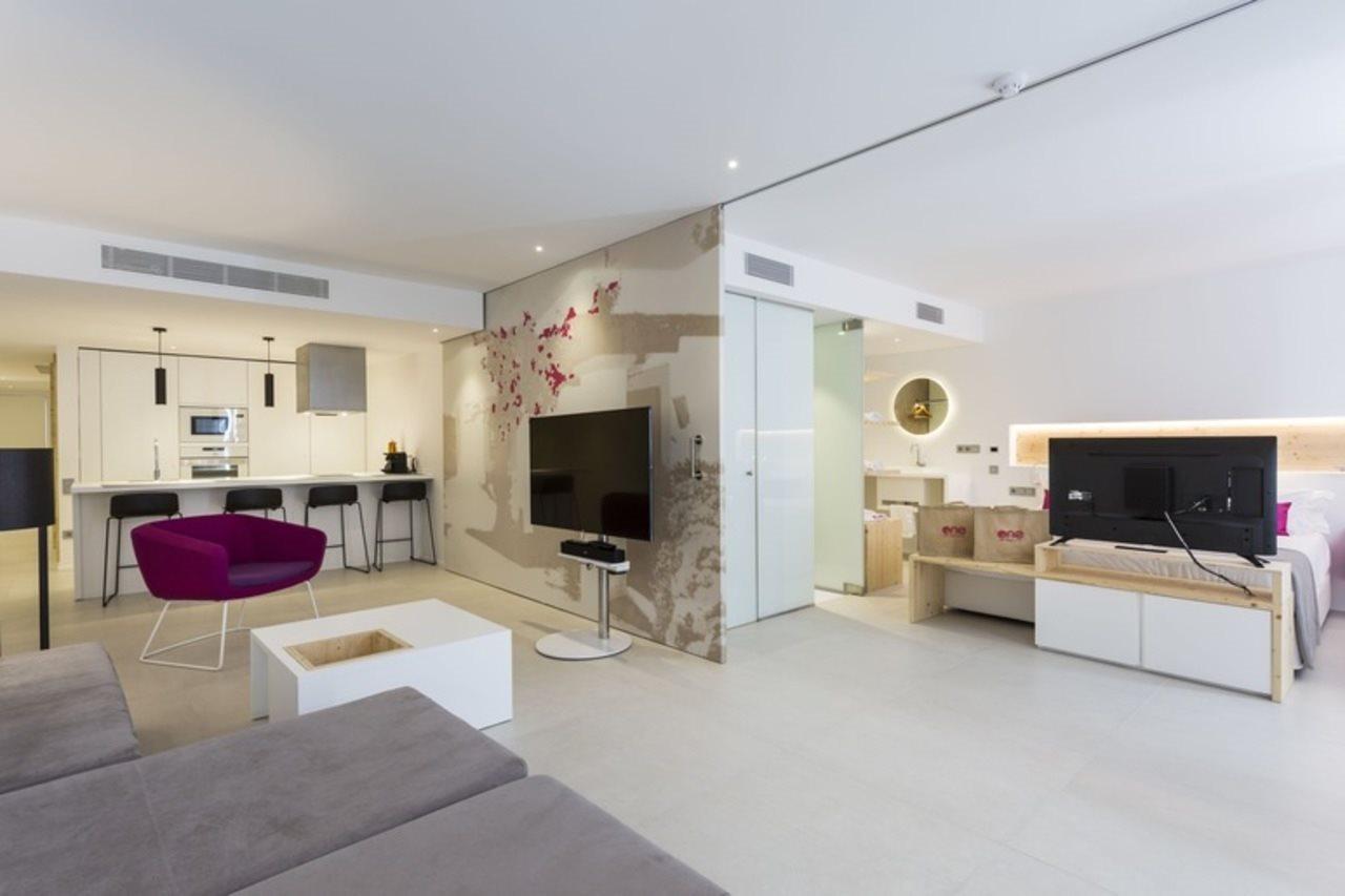 One Hotel 5*