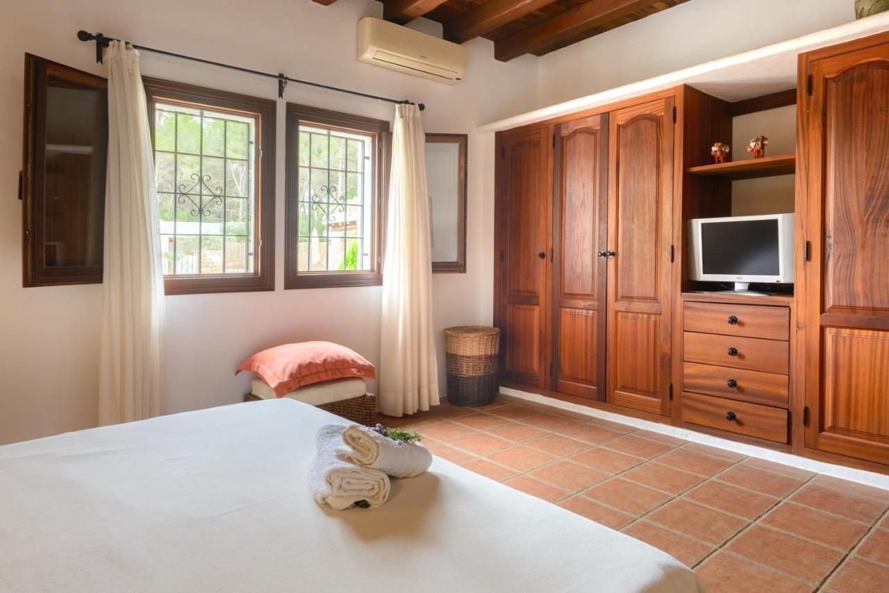 Villa Curreu Sant Carles de Peralta