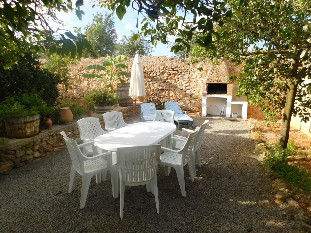 Villa Elegant Sant Miquel: Private Pool Retreat *