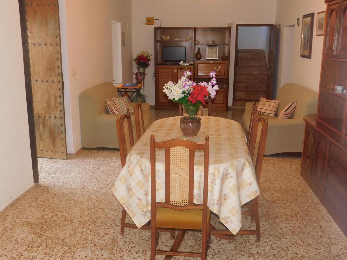 Elegant Sant Miquel: Private Pool Retreat