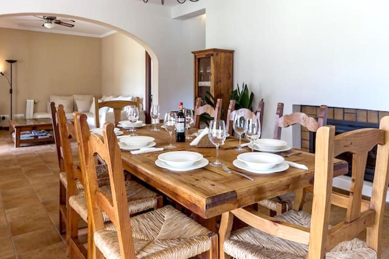 4 Bedrooms Villa With Private Pool Furnished Terrace And Wifi At Islas Baleares 5 Km Away From The Beach San Antonio (Ibiza)