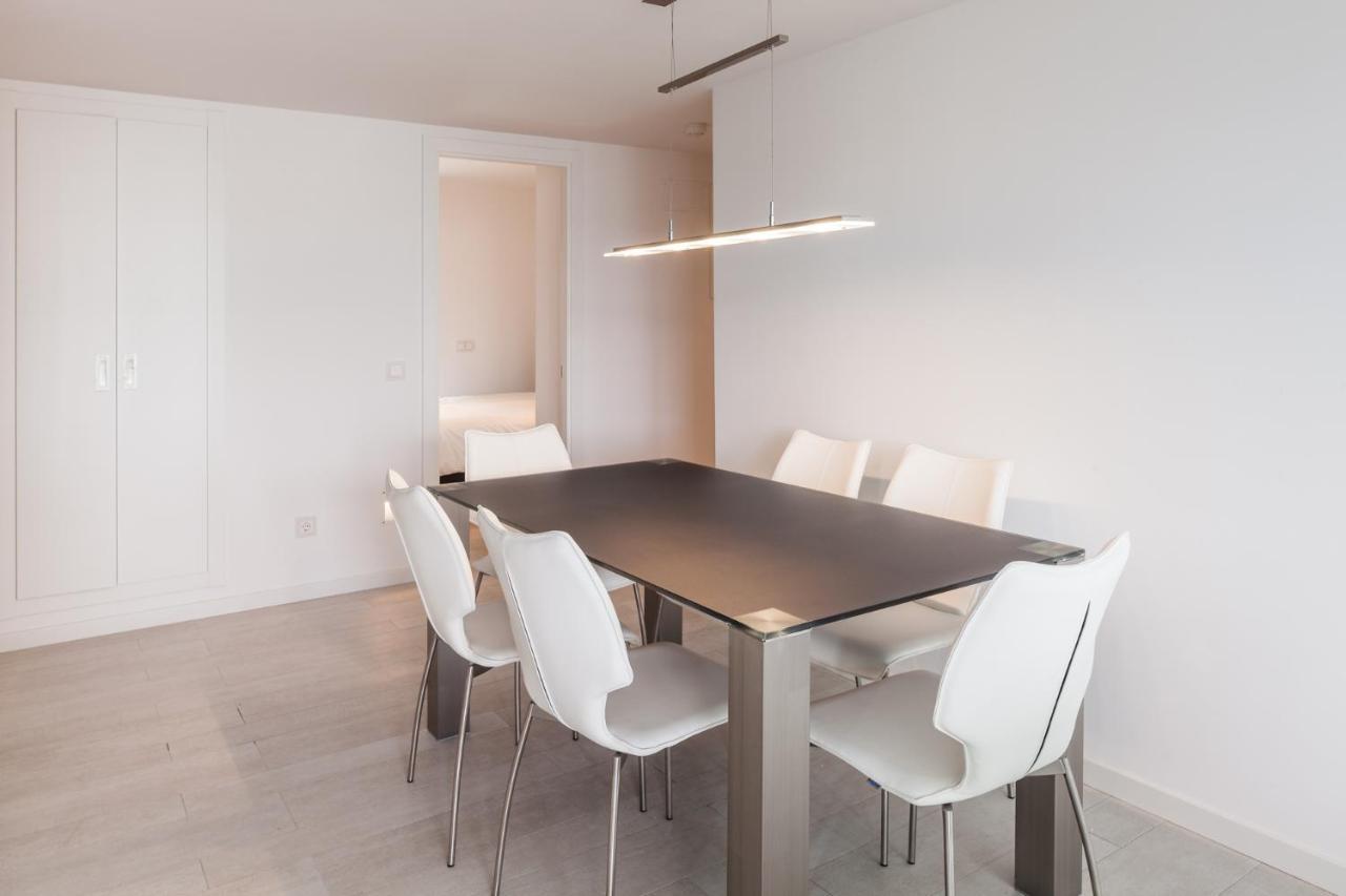 Remarkable 3 Bedroom In Eivissa Apartamento