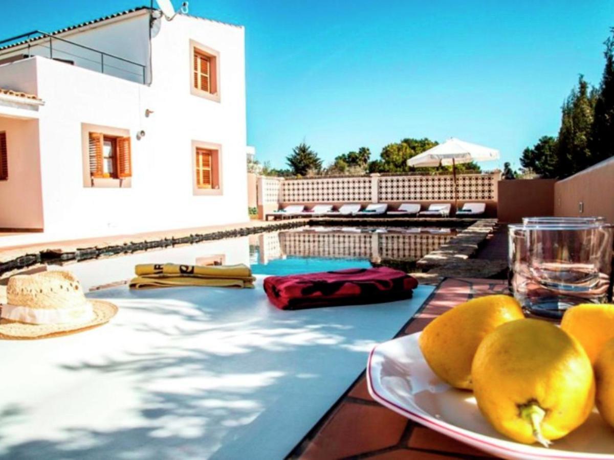 Ideally Located With Pool A Short Drive From Ibiza Town And The Beach Villa *