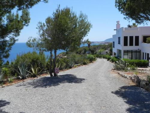 Club Cala Azul Resort