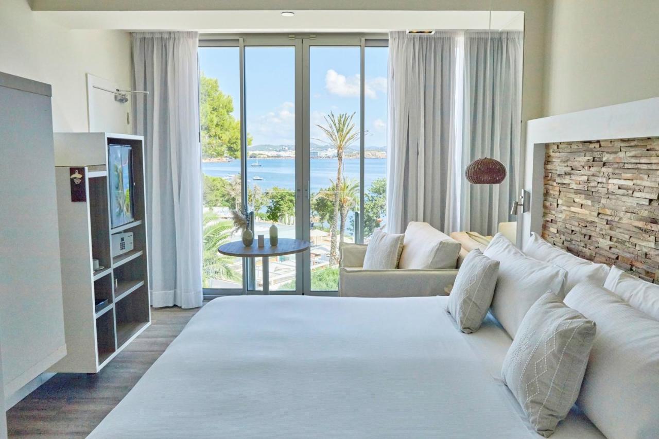Me Ibiza - The Leading Of The World 5* Santa Eularia des Riu