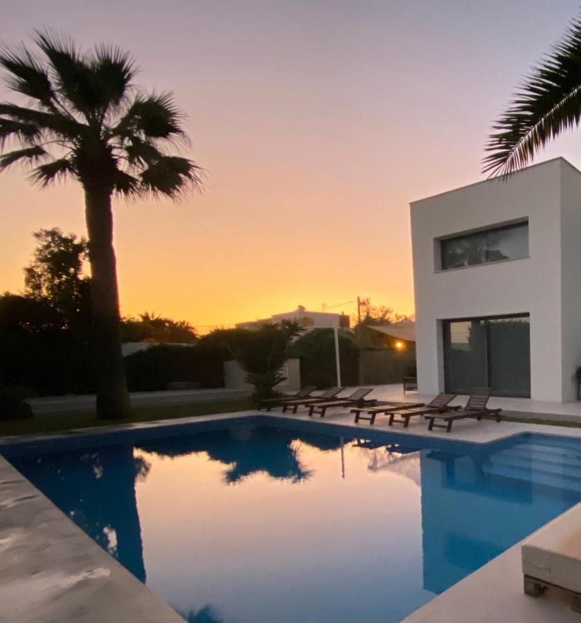 Miami Modern House Close Platja Den Bossa Sant Jordi de ses Salines