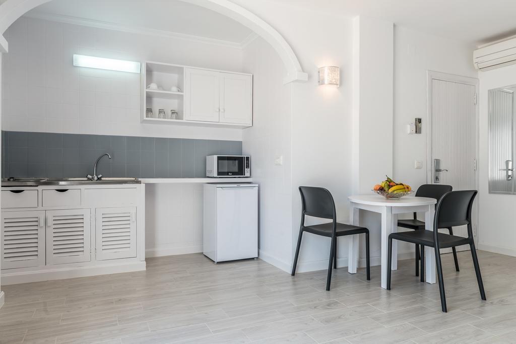 Orosol 2 By Typic Apartment