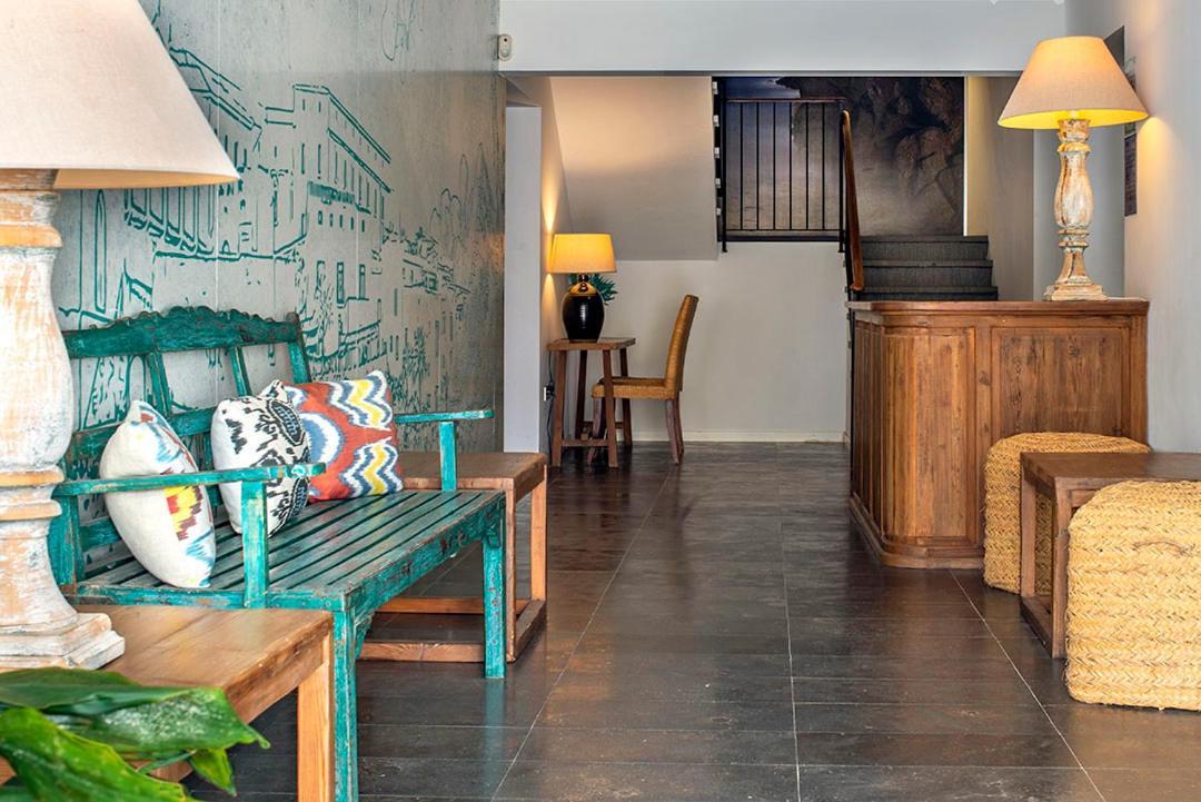 Apartaments B-llobet Sun & Confort 4*