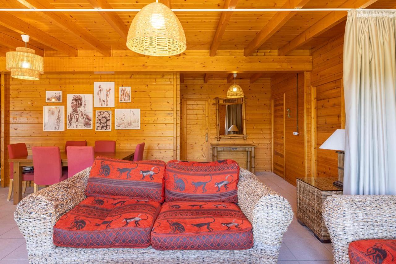 Oasis Complex Villa Cala Llonga (Ibiza)