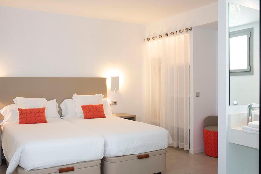 B-llobet Sun & Confort 4* Ibiza