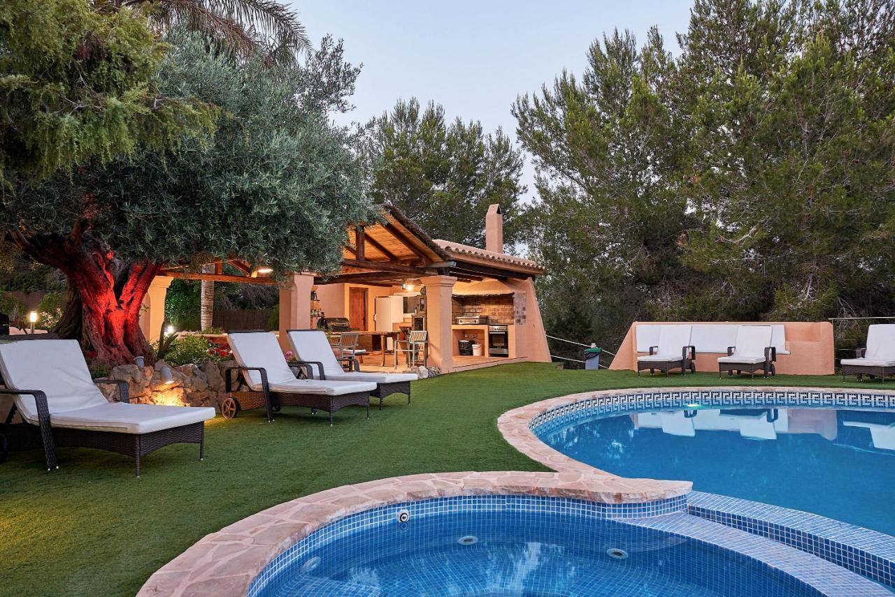 Viila Con 5 Habitaciones Y Piscina Sant Mateu d'Albarca