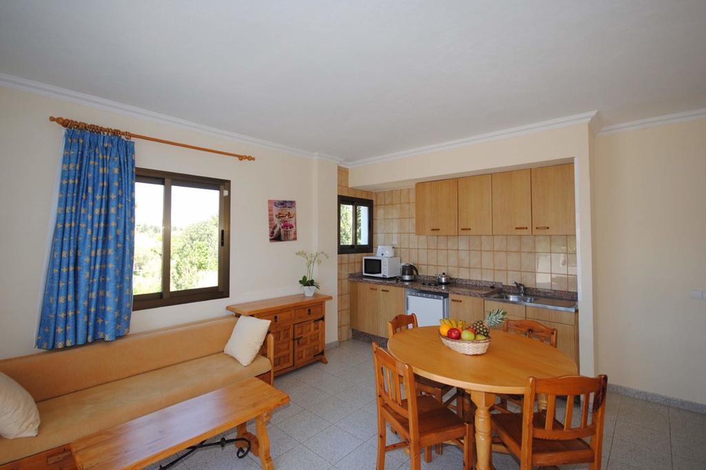 Casa Luis Aparthotel 4*
