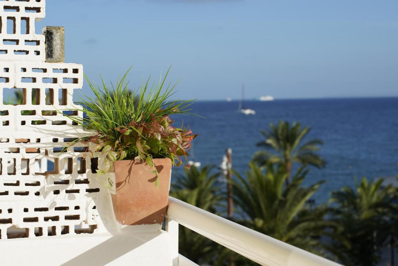Yebisah Gasthuis Santa Eularia des Riu