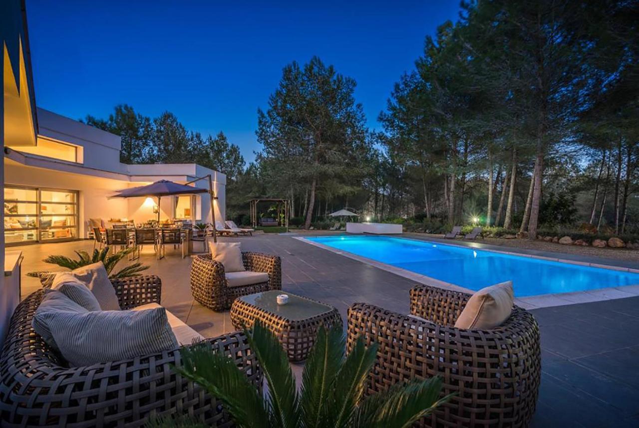 Drago Villa Santa Gertrudis (Ibiza)