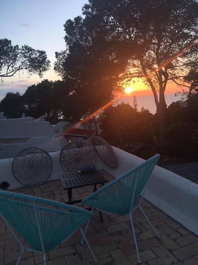 Сasa de vacaciones Ibiza Style Views From Terraces 1-bed House *