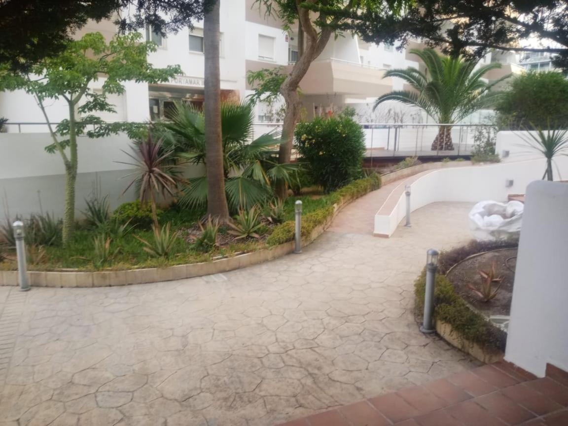 Homestay Privada Marina Botafoch 2 *