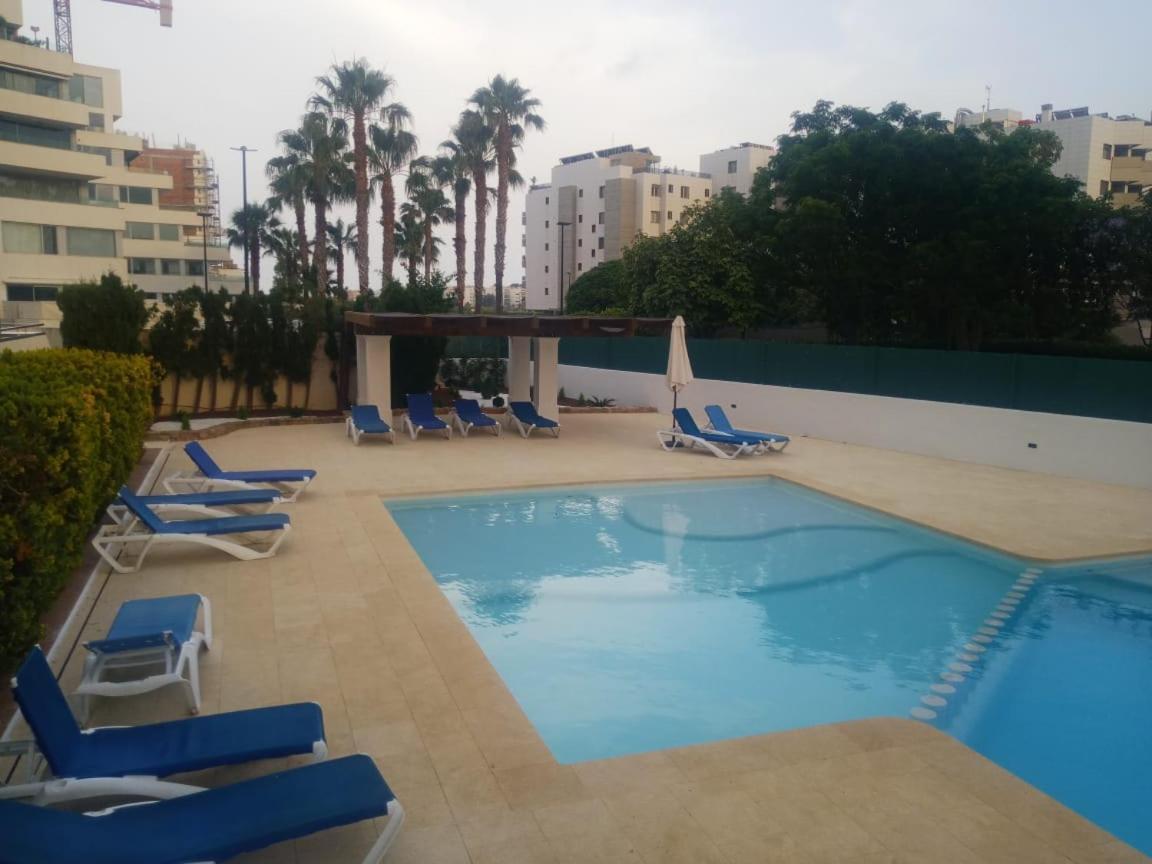 Homestay Privada Marina Botafoch 2 *